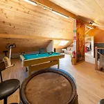 Roomy Getaway Near F1 * Stavelot