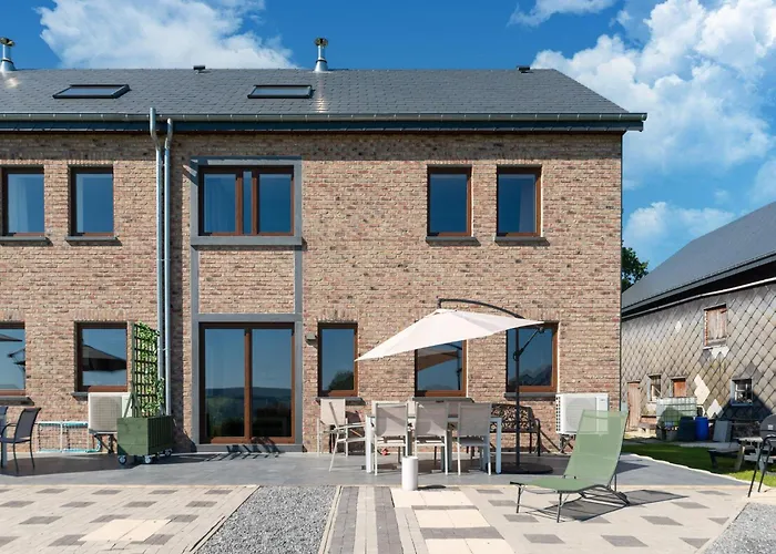 Roomy Getaway Near F1 Casa vacanze *