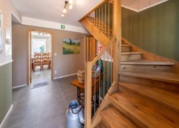 Roomy Getaway Near F1 Casa vacanze