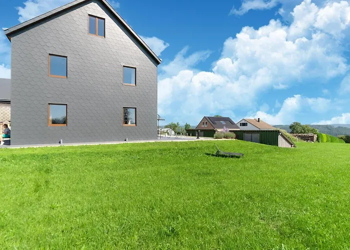 Roomy Getaway Near F1 Feriehus Stavelot