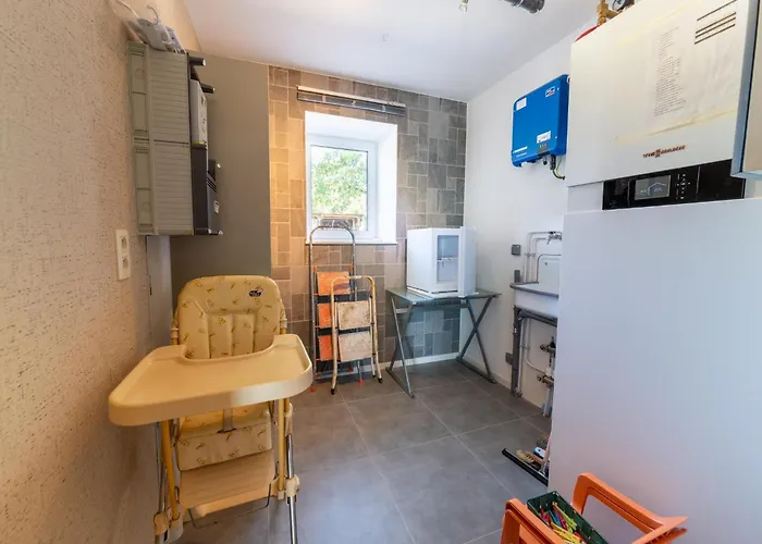 Roomy Getaway Near F1 Casa vacanze *